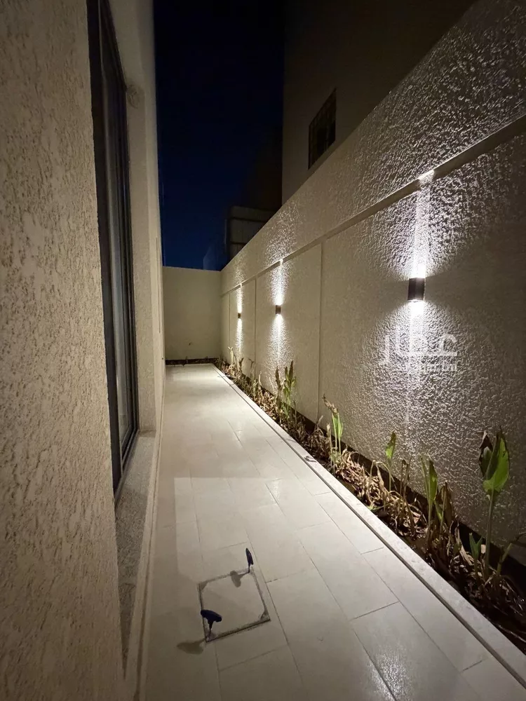 دور للبيع في شارع رقم 155, حي المونسية, مدينة الرياض, منطقة الرياض 13