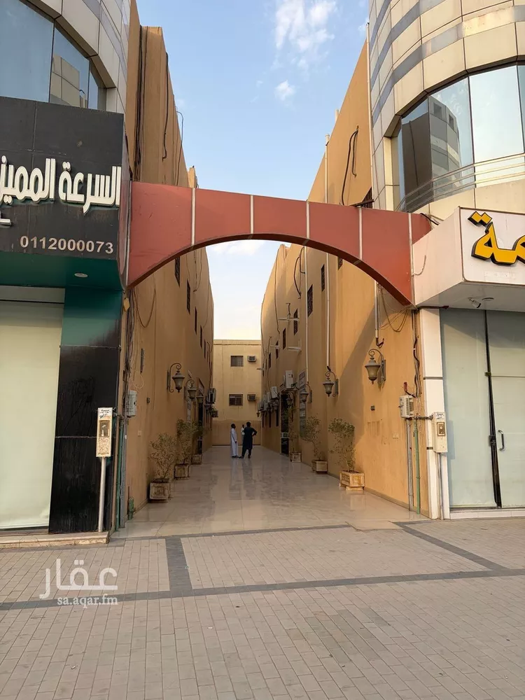مكتب تجاري للإيجار في شارع الشيخ حسن بن حسين بن علي, حي إشبيلية, مدينة الرياض, منطقة الرياض صورة 4