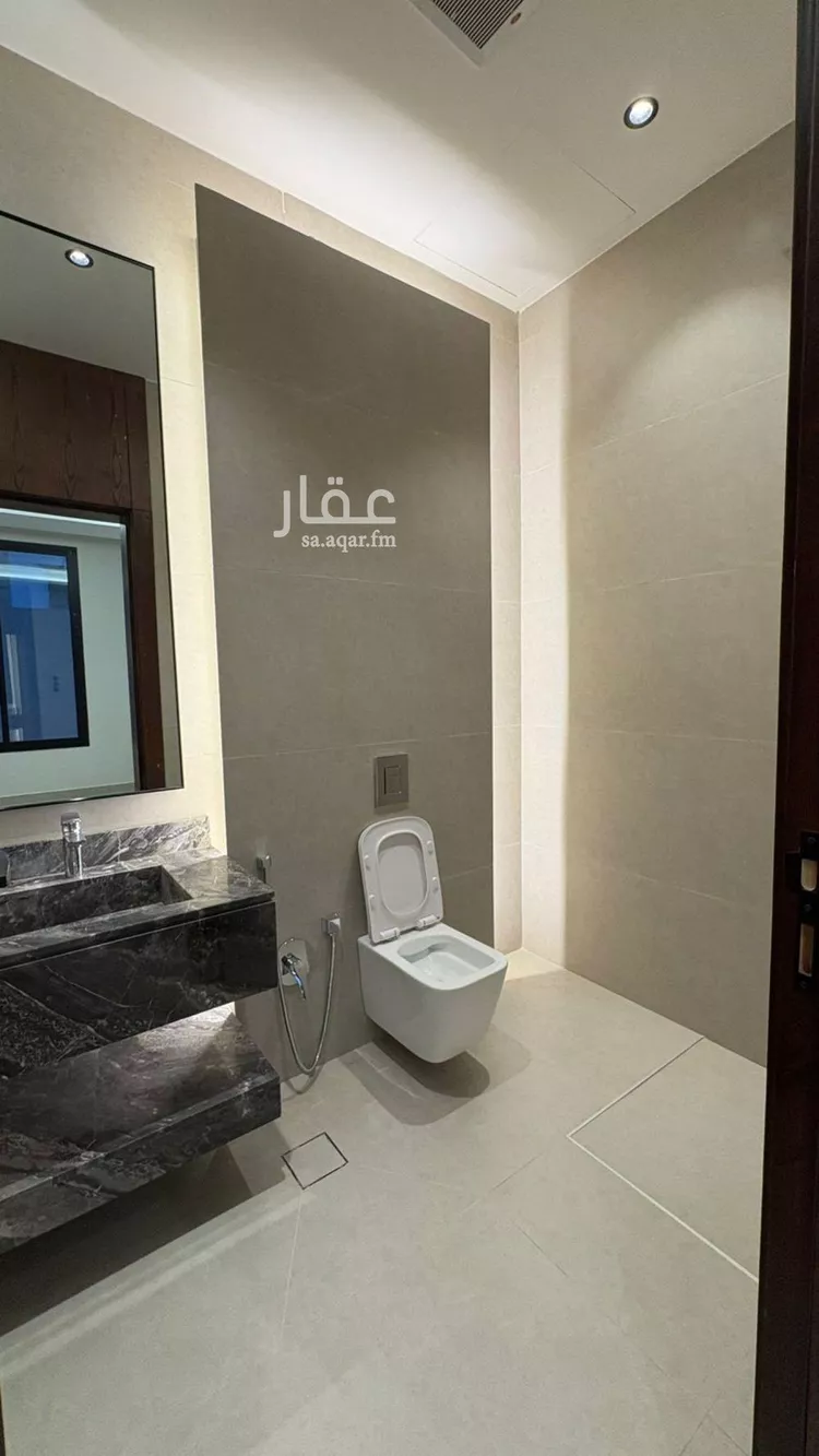 شقة للبيع في شارع القلاع, حي الرمال, مدينة الرياض, منطقة الرياض 14