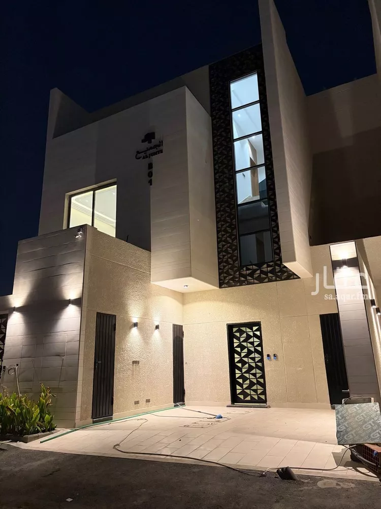 Floor for Sale in Riyadh Al Munsiyah