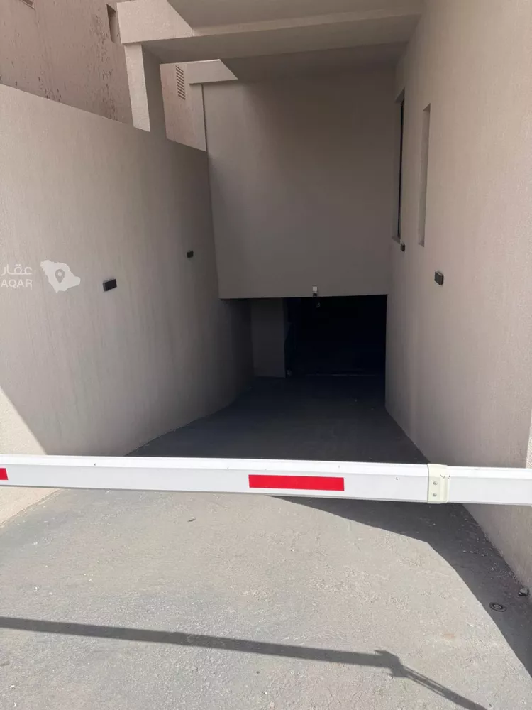 شقة للبيع في شارع الشيخ حسن بن حسين بن علي, حي اليرموك, مدينة الرياض, منطقة الرياض 8