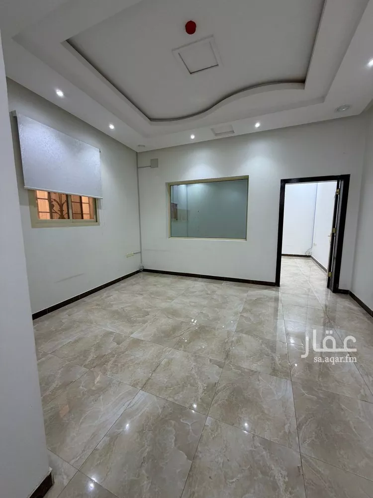 مكتب تجاري للإيجار في شارع الشيخ حسن بن حسين بن علي, حي إشبيلية, مدينة الرياض, منطقة الرياض 6