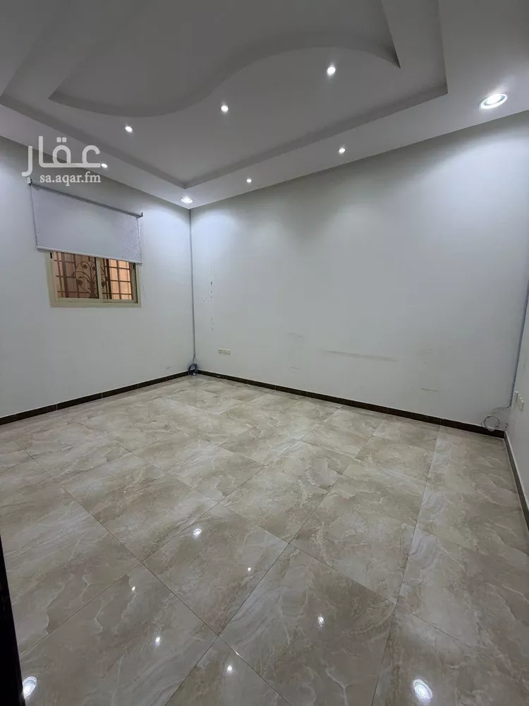 Commercial Office for Rent in Riyadh Ishbiliyah 10