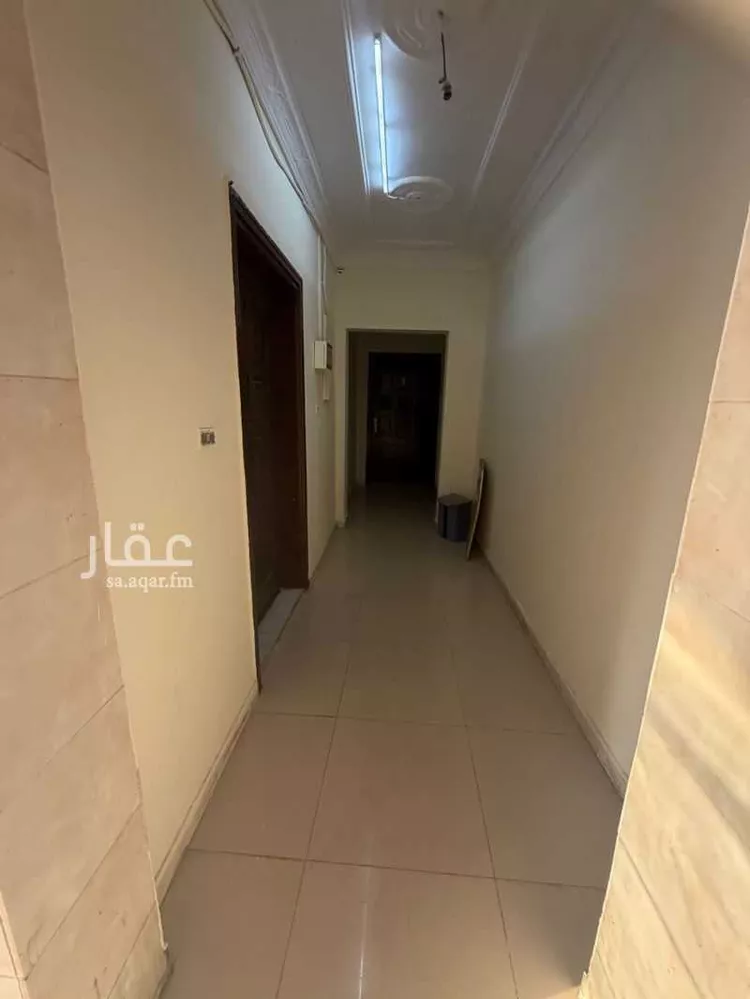 شقة للإيجار في شارع إبن أبي يعقوب, حي الصفاء, مدينة جدة, منطقة مكة المكرمة صورة 2
