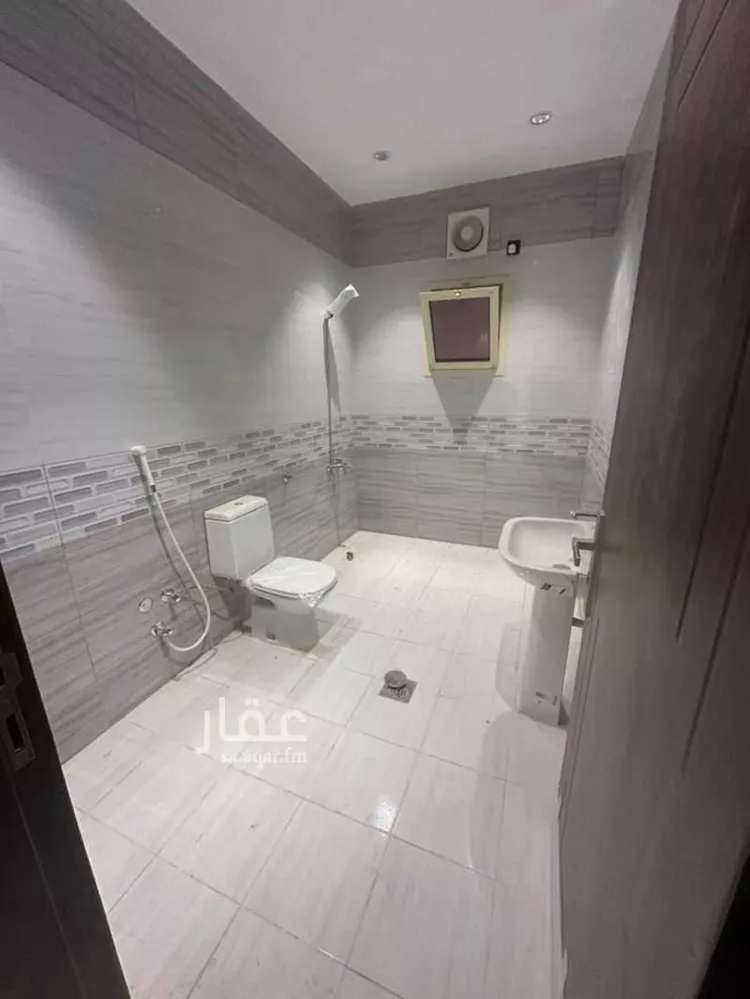 شقة للإيجار في شارع عبدالله بن سلمان, حي الواحة, مدينة جدة, منطقة مكة المكرمة