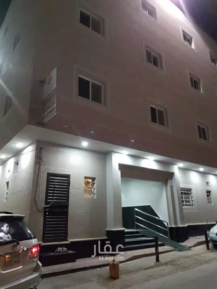 عمارة للبيع في شارع محمد بن سعيد البلخي, حي العمل, مدينة الرياض, منطقة الرياض 1 صورة