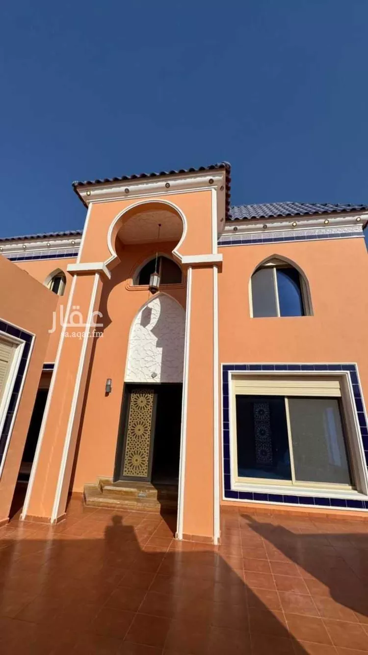 فيلا للبيع في شارع طيبة, حي الوهلان, مدينة عنيزة, منطقة القصيم