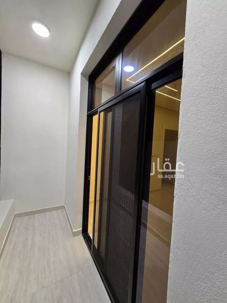شقة للبيع في شارع أبو سعيد السيرافي, حي الرحاب 2, مدينة جازان, منطقة جازان 16