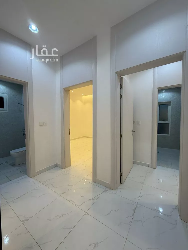 شقة للبيع في شارع ابو الشمقمق, حي السويس 1, مدينة جازان, منطقة جازان 13