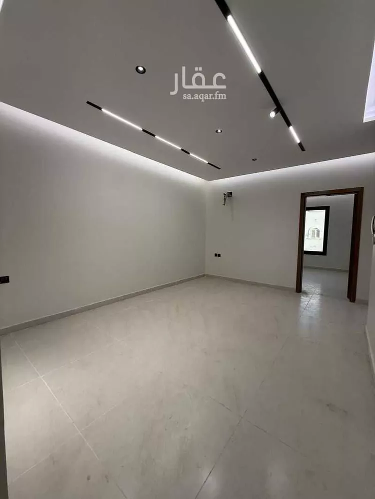 شقة للبيع في شارع مالك المزموم, حي الصناعية, مدينة جازان, منطقة جازان 7