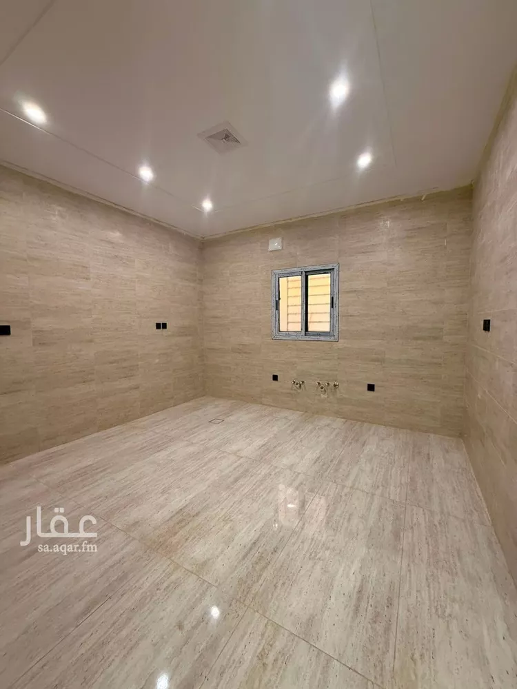 شقة للبيع في شارع حافظ الحكمي, حي الرحاب 2, مدينة جازان, منطقة جازان 9