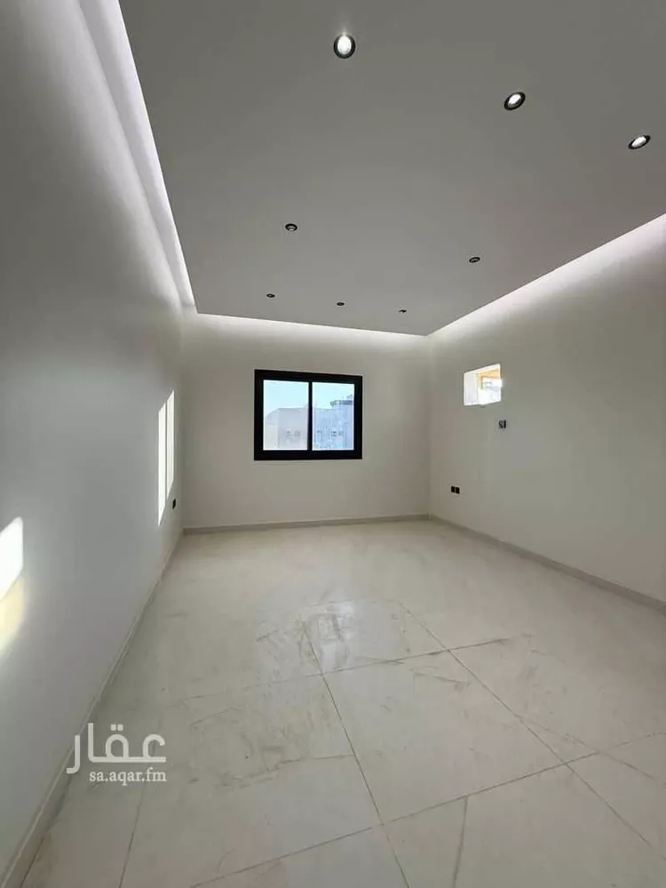 شقة للبيع في شارع مالك المزموم, حي الصناعية, مدينة جازان, منطقة جازان 14