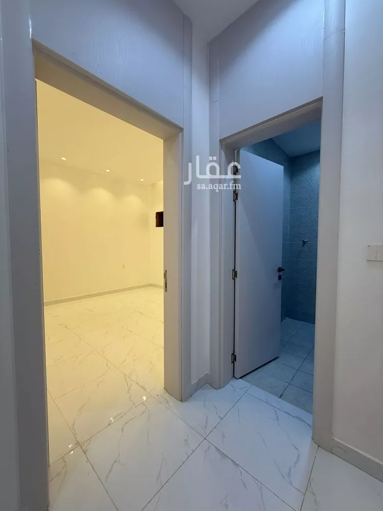 شقة للبيع في شارع ابو الشمقمق, حي السويس 1, مدينة جازان, منطقة جازان 18
