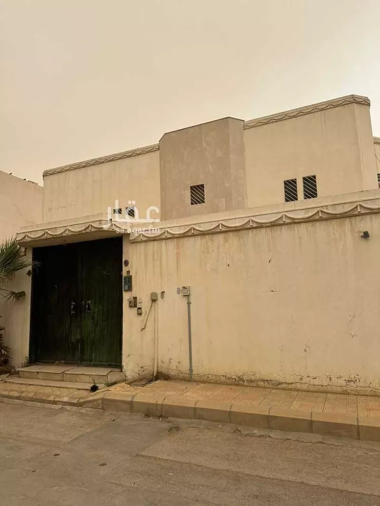 Villa for Sale in Riyadh Badr 8