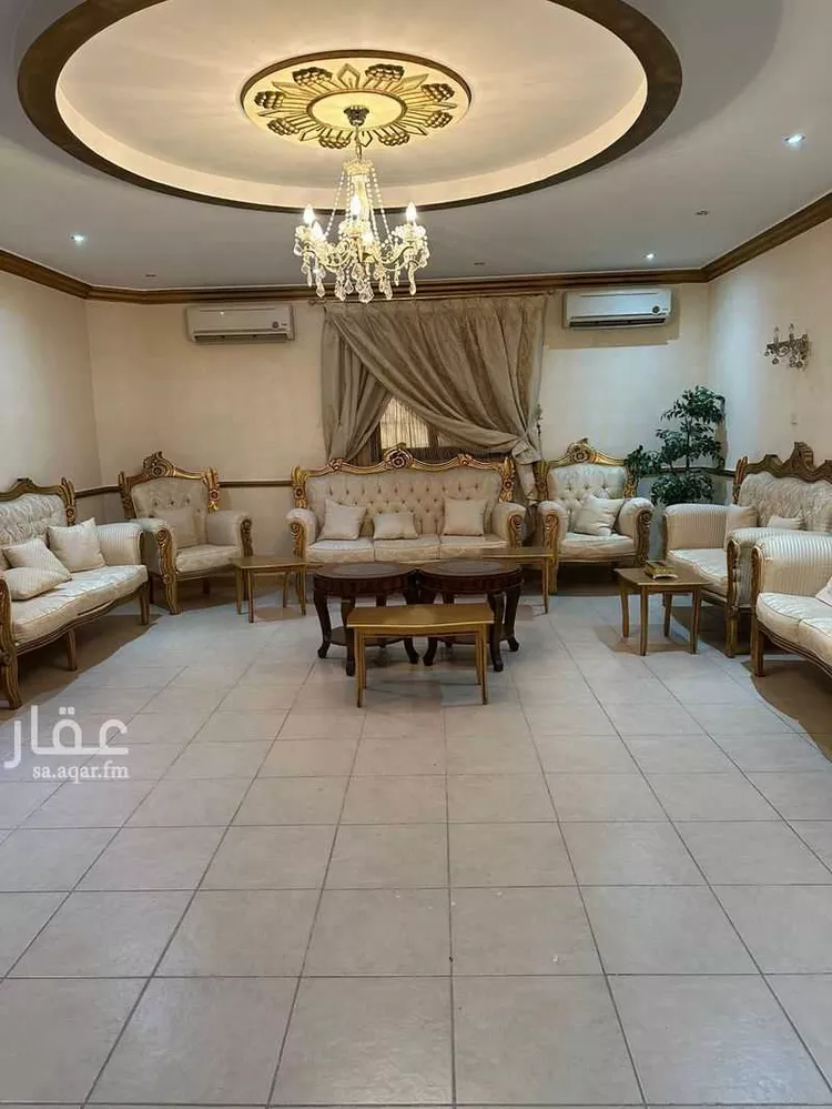 Villa for Sale in Riyadh Badr 6