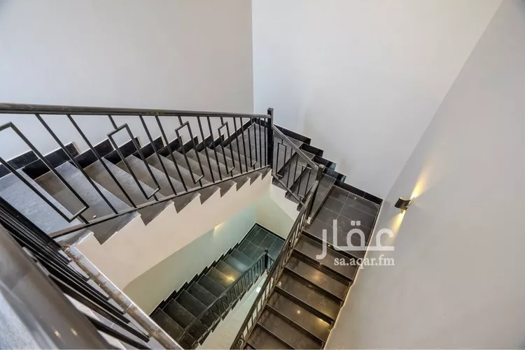 Villa for Sale in Al Hofuf Jonob Mansobi Al Taleem صورة 4