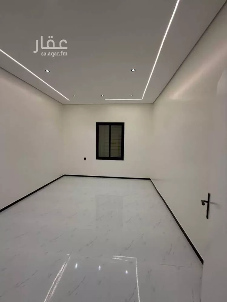 شقة للإيجار في شارع عبد الله الحرازي ، حي السويفلة ، حائل ، منطقة حائل صورة 4