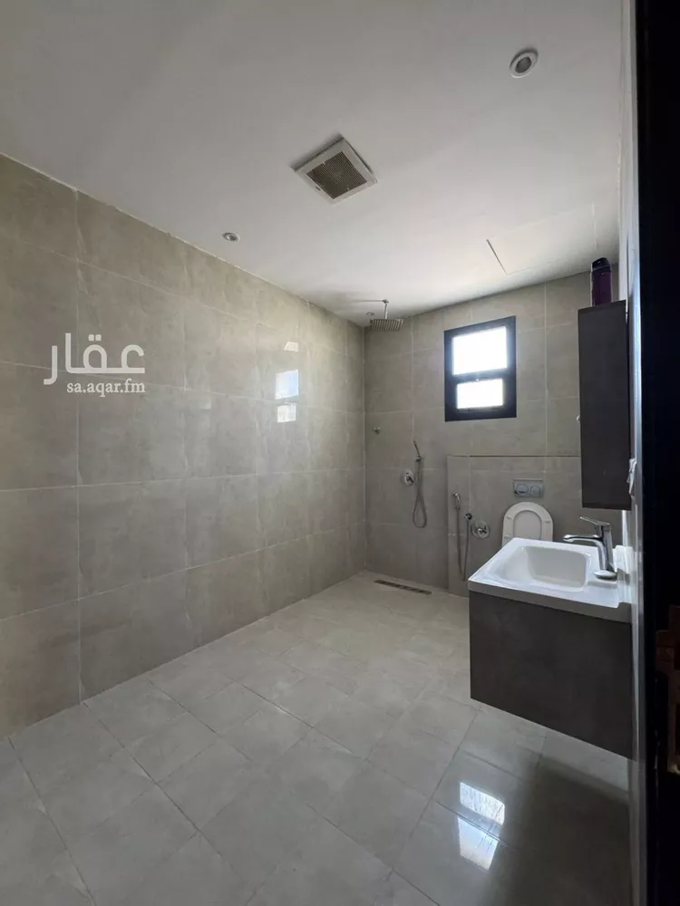فيلا للبيع في شارع رقم 490, حي النرجس, مدينة الرياض, منطقة الرياض 17