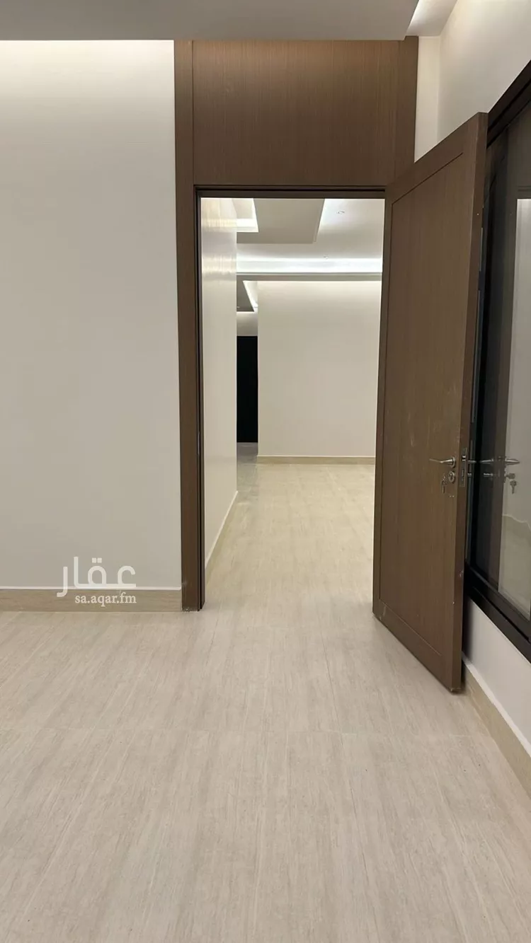 شقة للبيع في شارع عبدالله الدارمي, حي عكاظ, مدينة الرياض, منطقة الرياض صورة 2