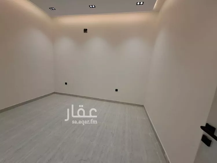 Floor for Sale in Riyadh Badr 8