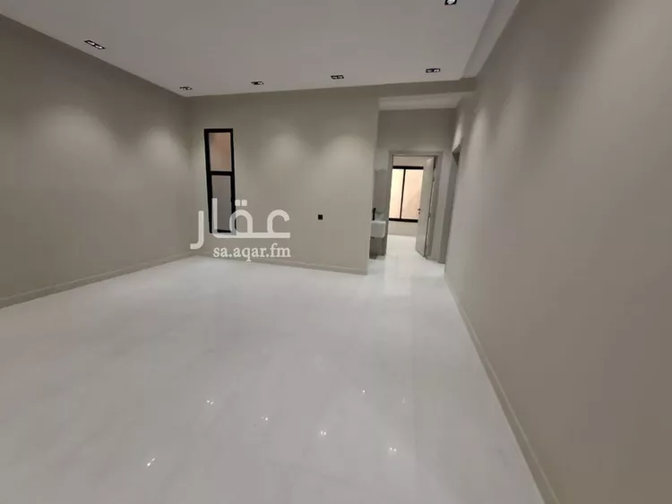 Floor for Sale in Riyadh Al Janadriyah صورة 4
