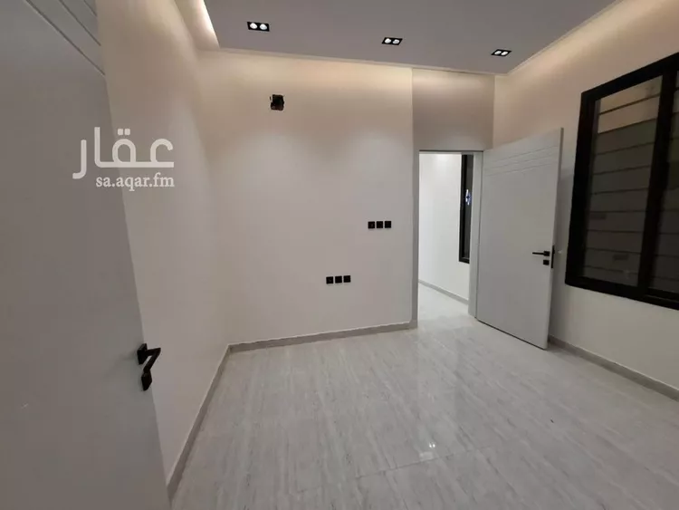 Floor for Sale in Riyadh Badr 6