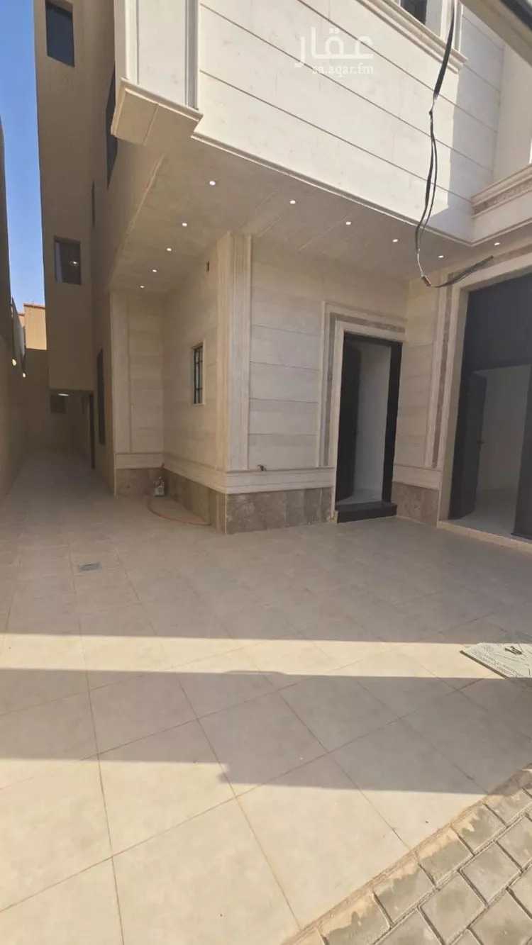Villa for Sale in Riyadh Al Uraija Al Wusta صورة 2