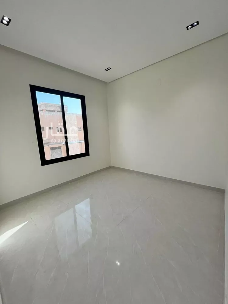 دور للبيع في شارع حافظ, حي بدر, مدينة الرياض, منطقة الرياض 7