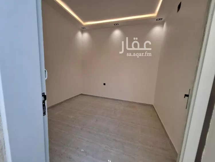 Floor for Sale in Riyadh Badr 10