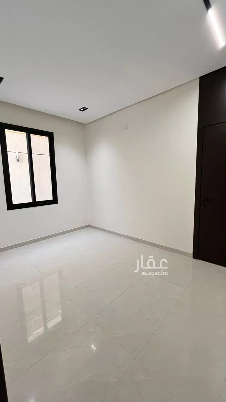 فيلا للبيع في شارع منصور بن عمار, حي بدر, مدينة الرياض, منطقة الرياض 8