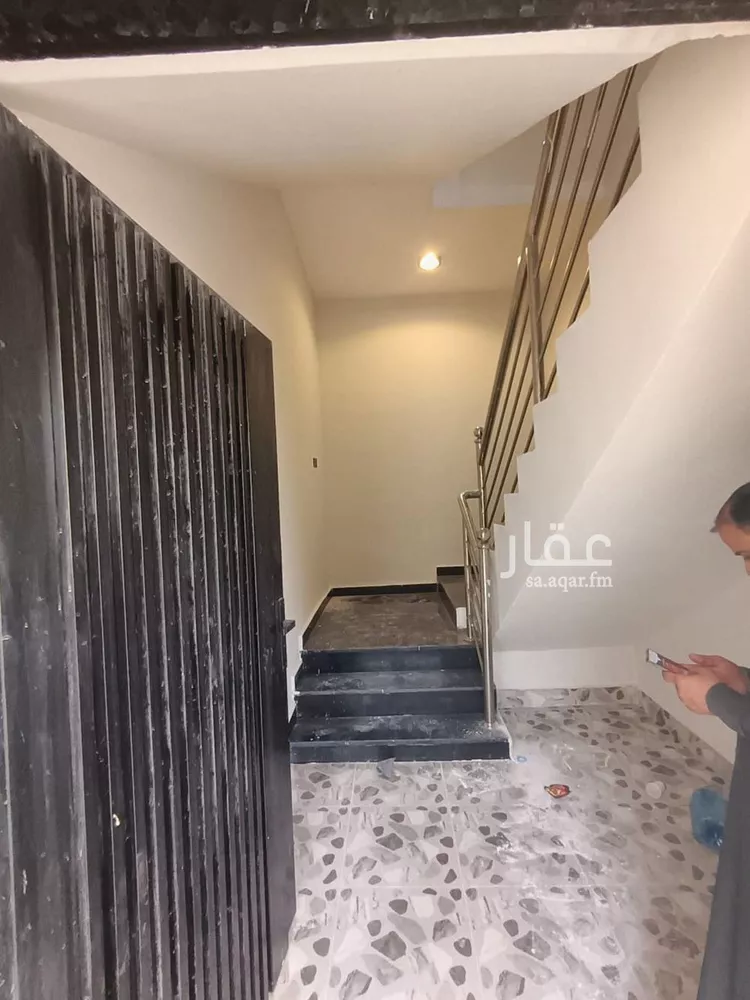 دور للبيع في شارع حسن القرشي الأموي, حي طويق, مدينة الرياض, منطقة الرياض صورة 3