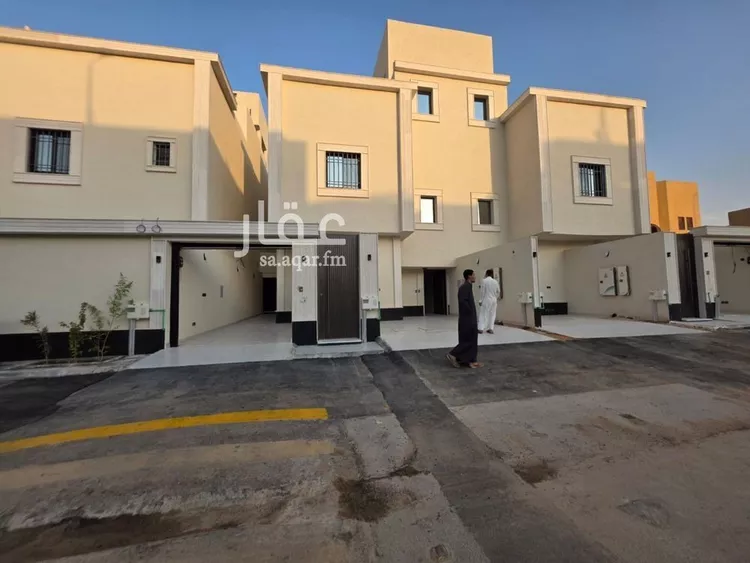 Floor for Sale in Riyadh Badr صورة 3