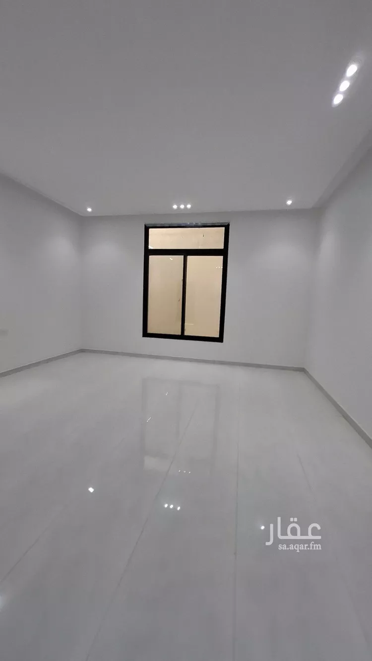 Villa for Sale in Riyadh Al Janadriyah 17