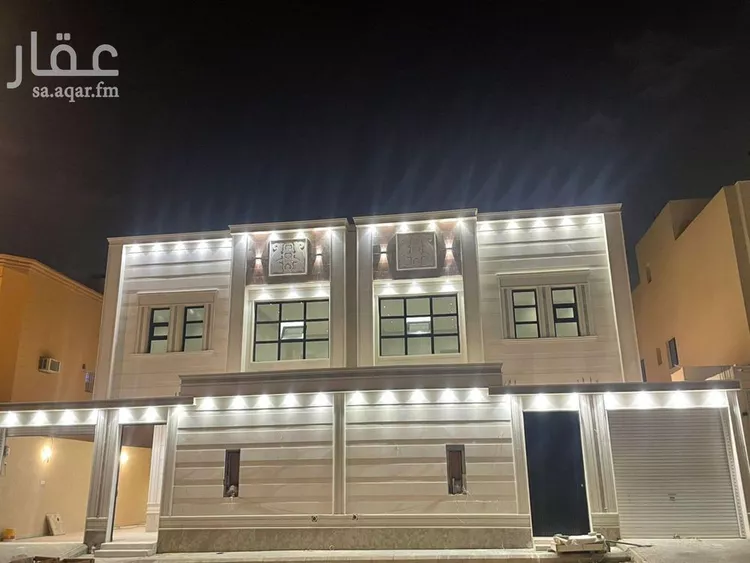 Villa for Sale in Riyadh Al Uraija Al Wusta