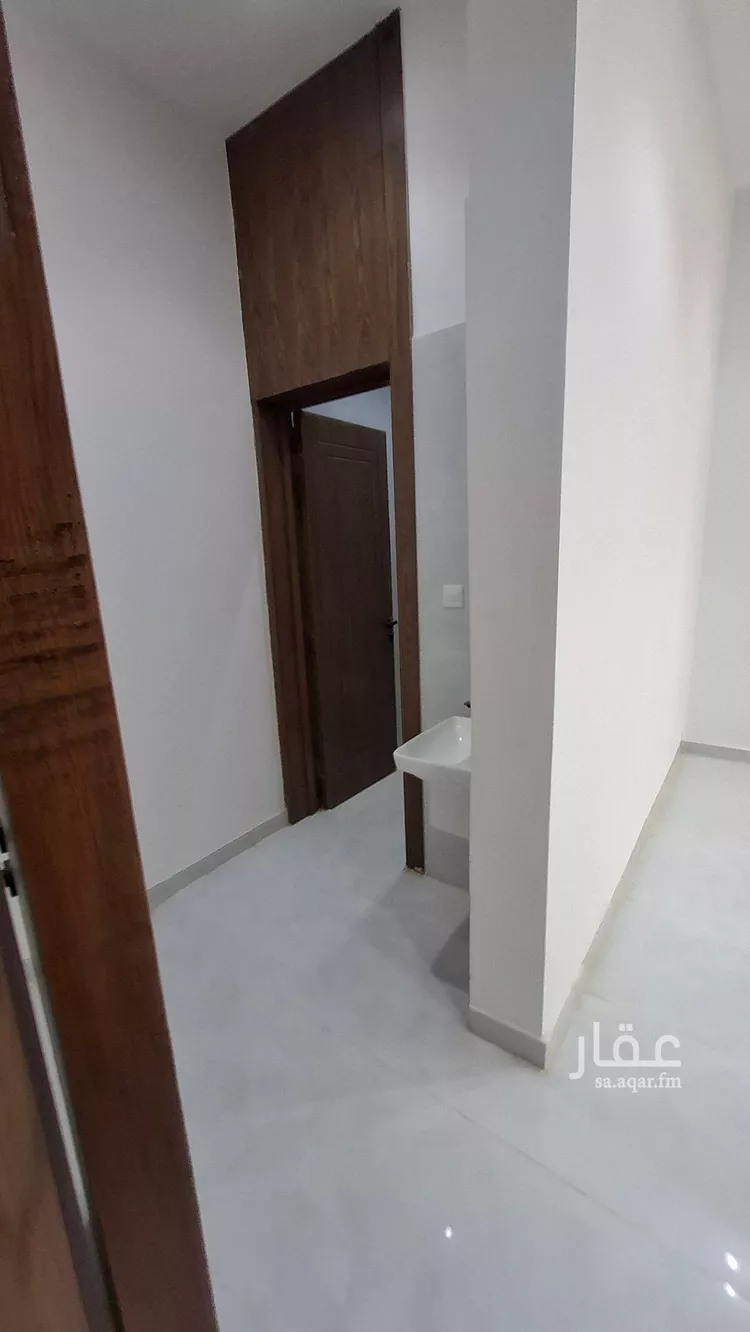 Villa for Sale in Riyadh Al Janadriyah 12