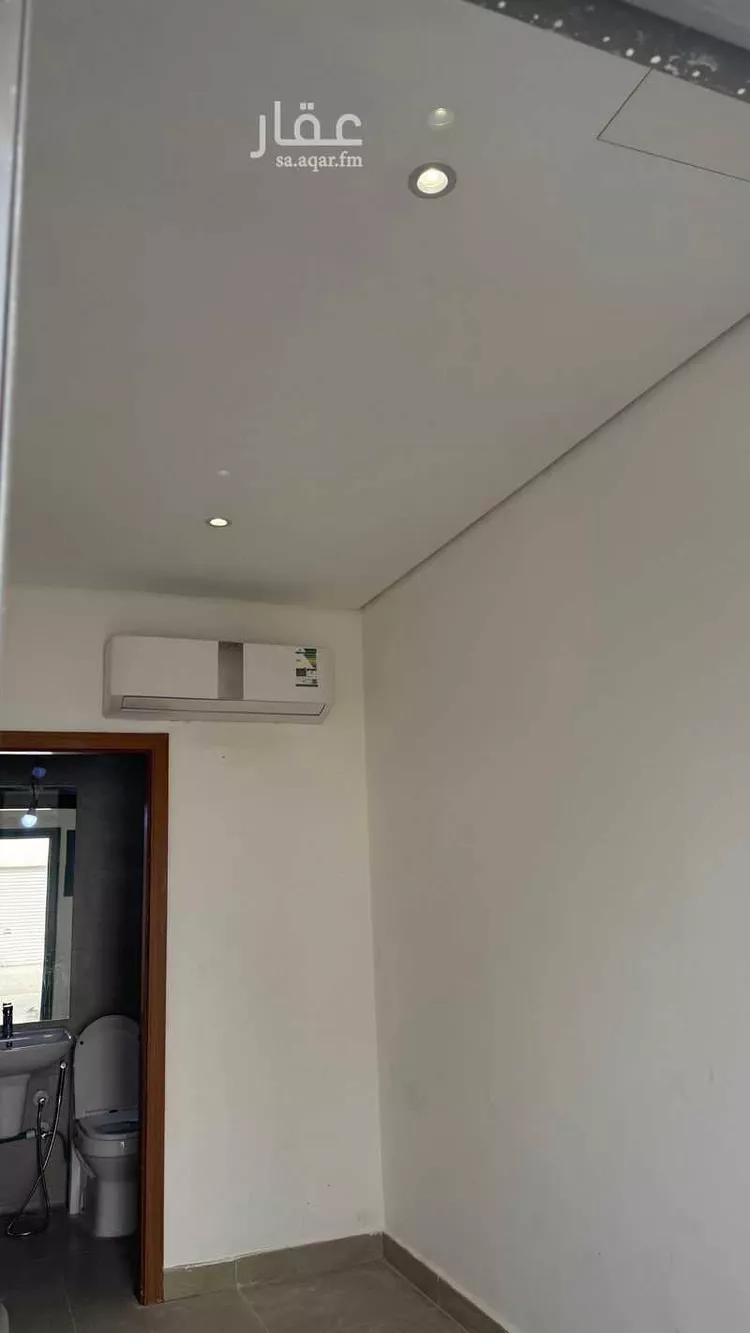 غرفة للإيجار في شارع الزبير بن بكار ، حي مطار الملك خالد الدولي ، الرياض ، منطقة الرياض صورة 2