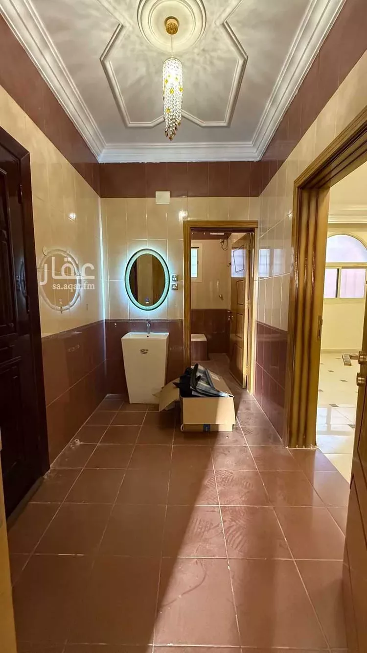 شقة للإيجار في شارع شرحبيل بن غيلان ، حي أم العراد ، الطائف ، الطائف