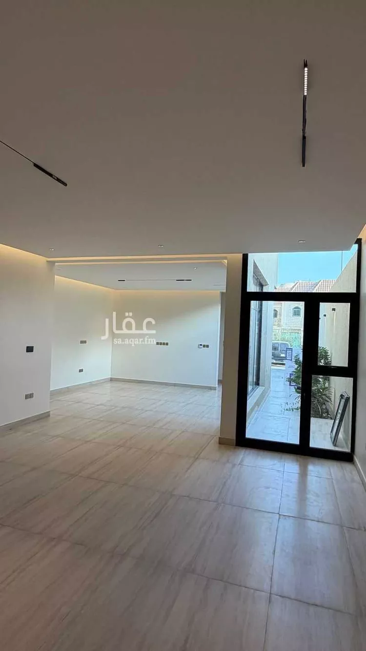 دور للبيع في شارع قيصر بن العادل, حي الروابي, مدينة الرياض, منطقة الرياض 6