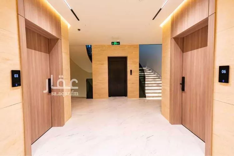 مكتب تجاري للإيجار في شارع طريق الملك عبدالعزيز الفرعي, حي المروج, مدينة الرياض, منطقة الرياض 8