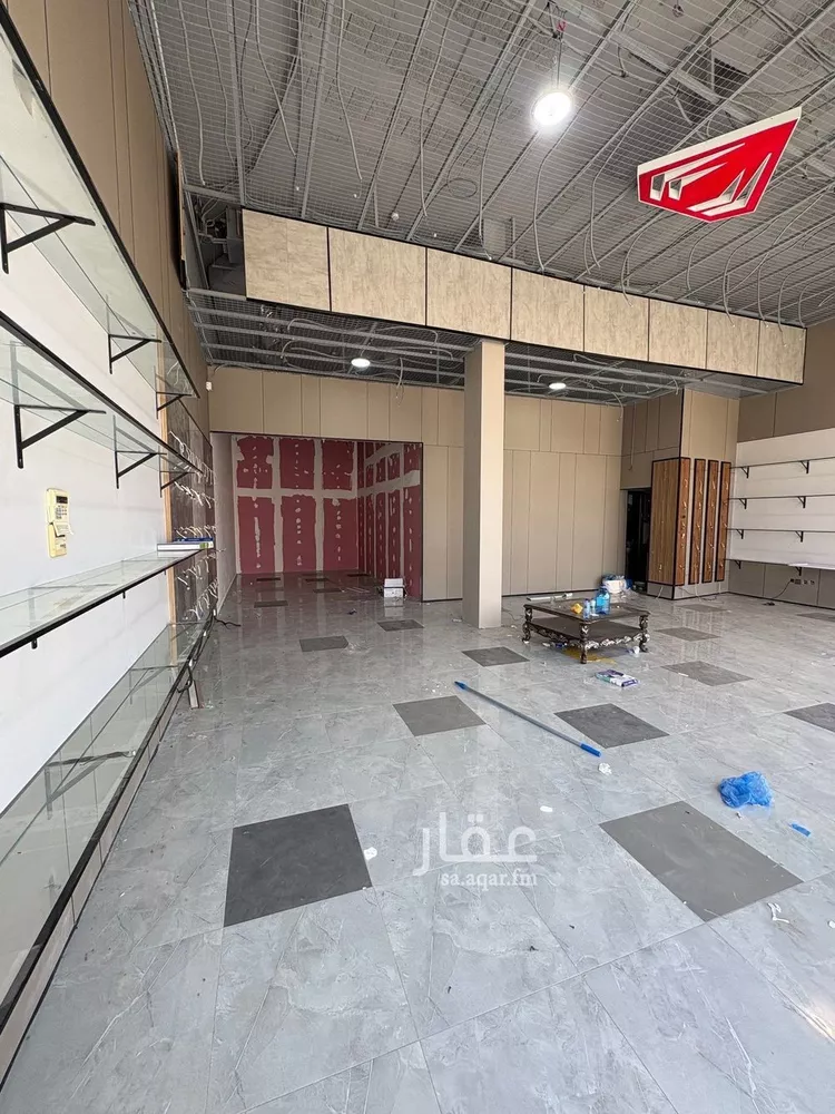 محل للإيجار في شارع زيد بن الخطاب, حي الملز, مدينة الرياض, منطقة الرياض صورة 4