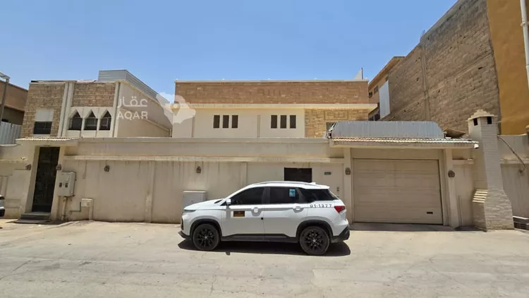 فيلا للبيع في شارع الغطاس, حي الرفيعة, مدينة الرياض, منطقة الرياض
