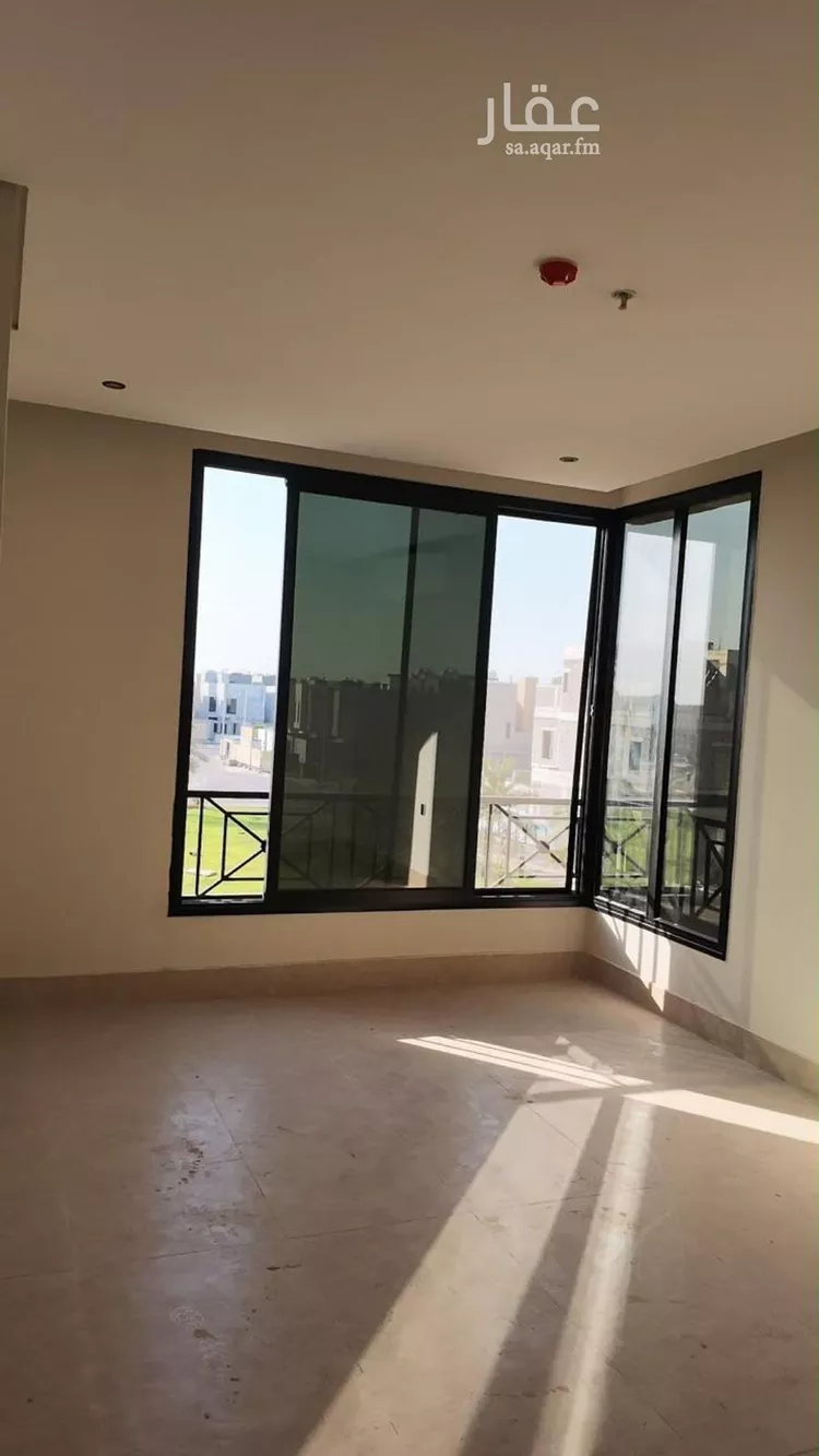 شقة للبيع في شارع الرحمة, حي الشعلة, مدينة الدمام, المنطقة الشرقية 7