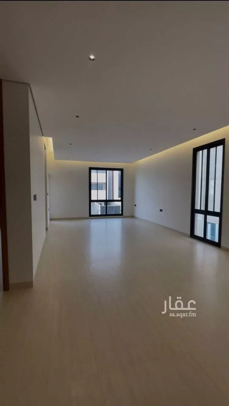 دور للبيع في شارع محسن باروم, حي العارض, مدينة الرياض, منطقة الرياض 1 صورة