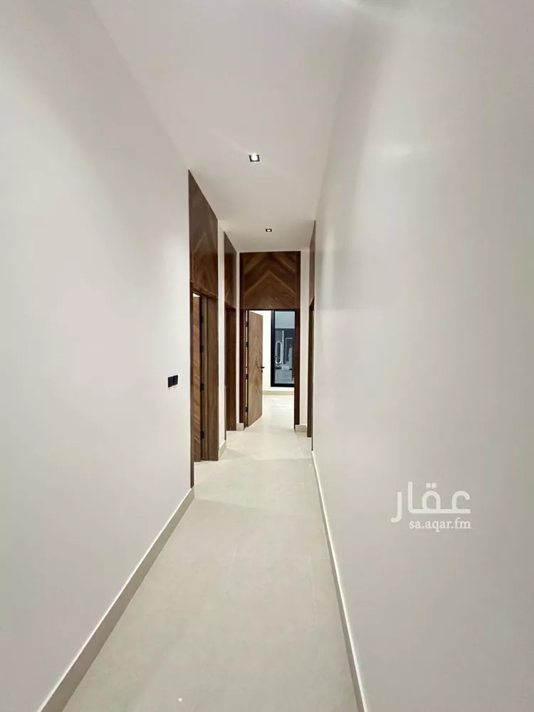 دور للبيع في شارع رافع ابن مالك, حي نوارة, مدينة المزاحمية, منطقة الرياض 19