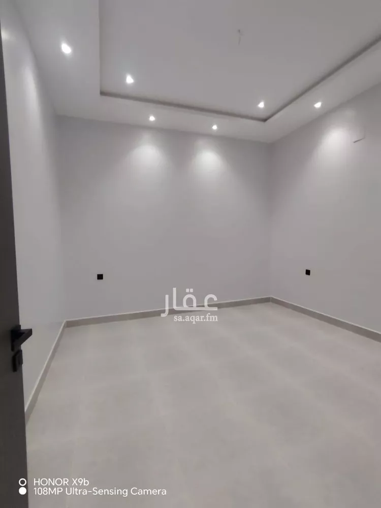 Floor for Sale in Riyadh Tuwaiq 9