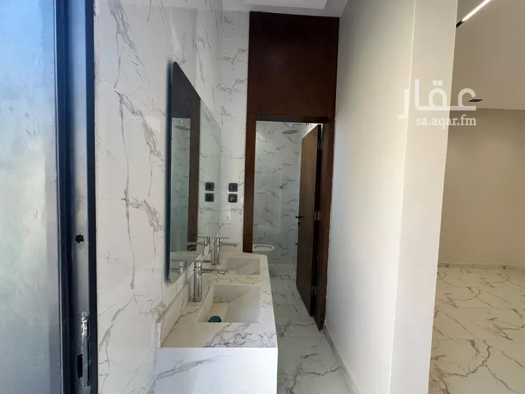 Floor for Sale in Riyadh Tuwaiq صورة 5