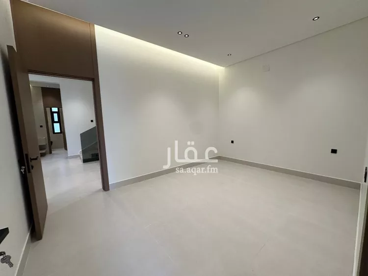 فيلا للبيع في شارع الخزرج, حي طويق, مدينة الرياض, منطقة الرياض صورة 2