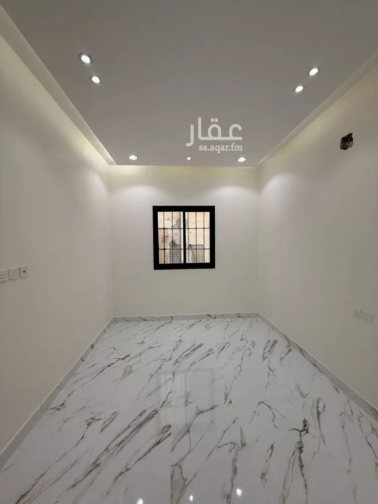 فيلا للبيع في شارع حاسم, حي العريجاء الغربي, مدينة الرياض, منطقة الرياض 28