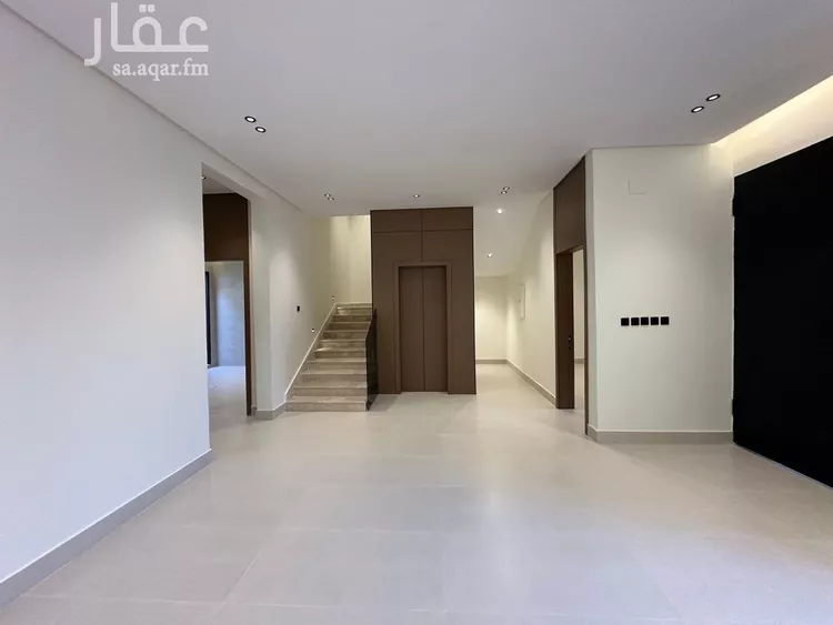 فيلا للبيع في شارع الخزرج, حي طويق, مدينة الرياض, منطقة الرياض 11