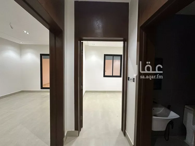 فيلا للبيع في شارع حسن بن عبدالوهاب, حي طويق, مدينة الرياض, منطقة الرياض 14